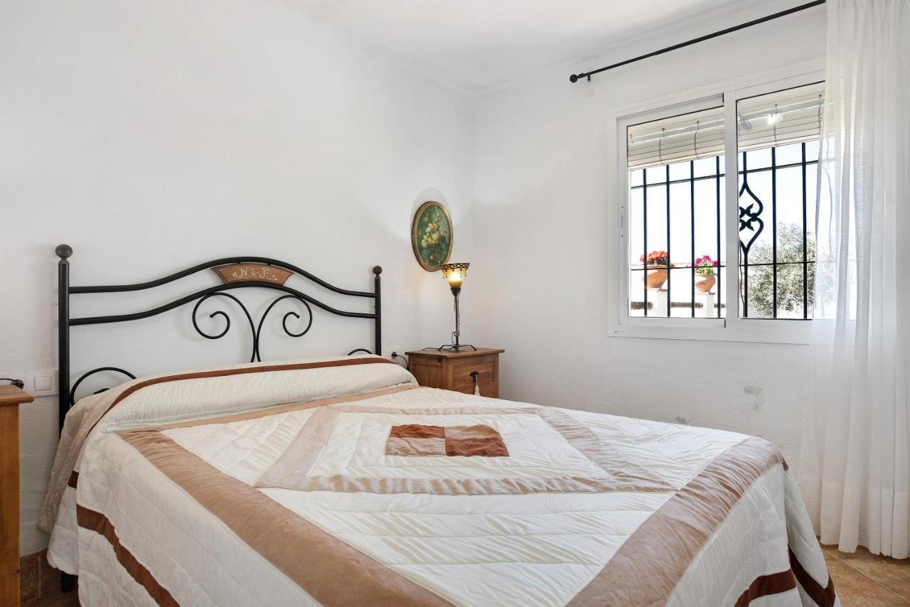 Casa Mari Carmen 1 *